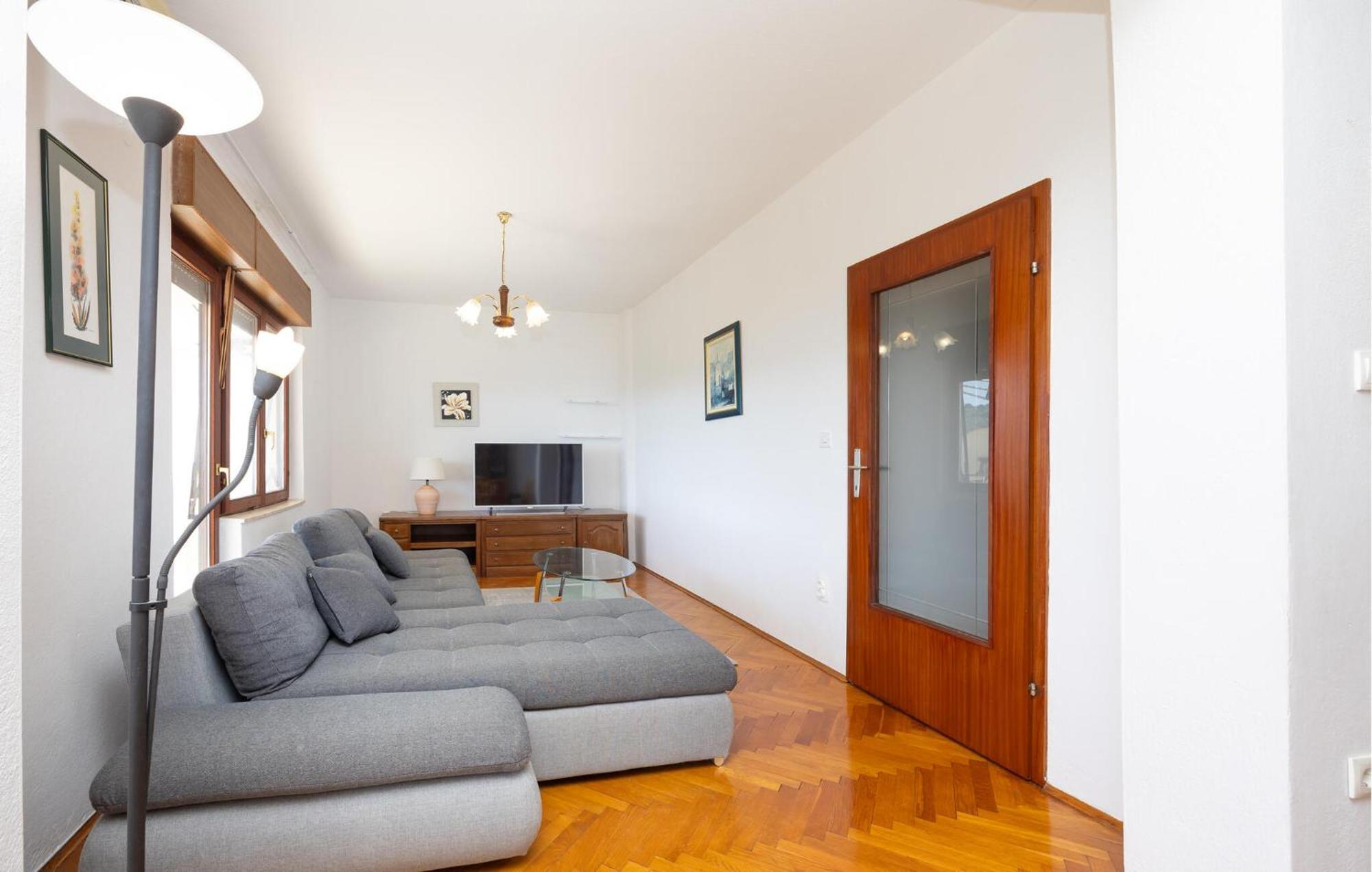 Beautiful Apartment In Trogir With Wifi Eksteriør bilde